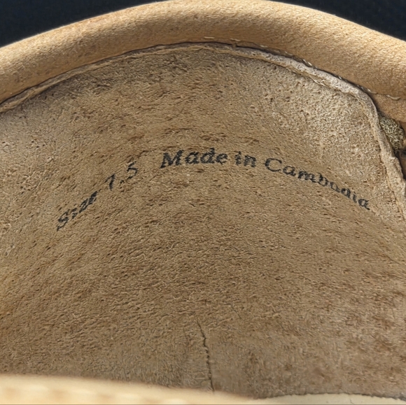 Dolce Vita Tan Perforated Platform Penny Loafers Lug Sole 7.5 - Picture 9 of 9